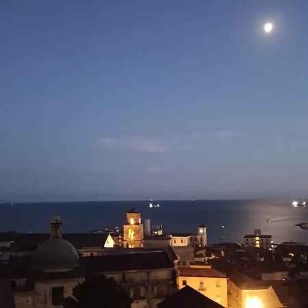 Eremita Apartmán Salerno